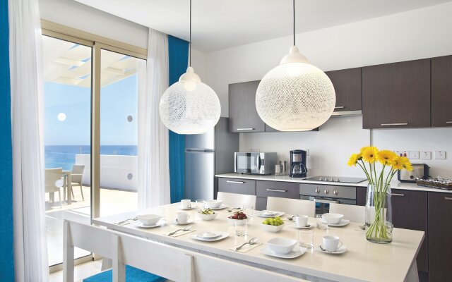 Althea Kalamies Luxury Villas By Louis Hotels