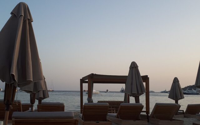 Private Vacation Home - Near Mykonos New Port