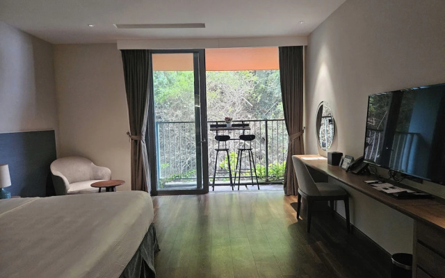 Flamingo Cat Ba Condotel-H2303 – Guest Rooms – Haiphong