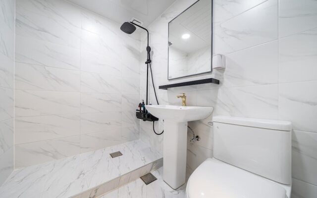 Gangneung Gyeongpodae AJ Hotel