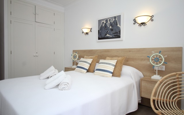 MARGARITA · Aircon, wifi, terrace, garden, 150m from the beach