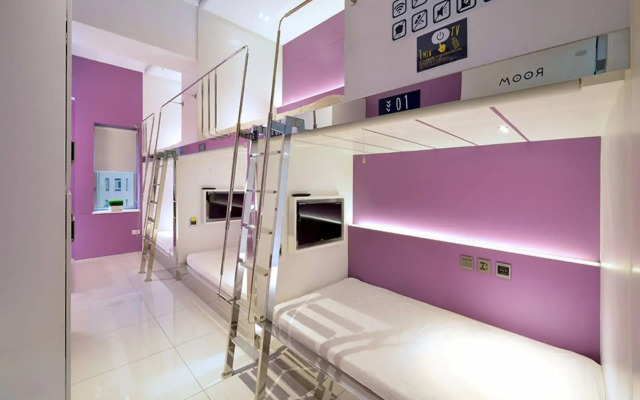 UINN TRAVEL - Hostel