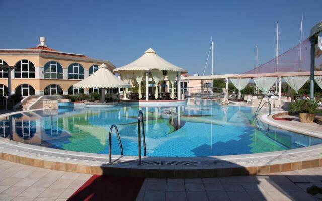 Marina Frapa Resort Rogoznica