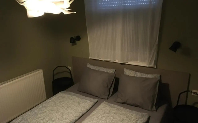 Balatonlelle Apartmanház