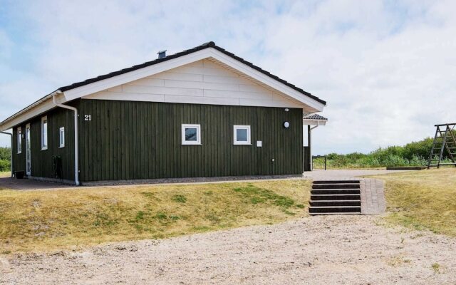 8 Person Holiday Home in Romo