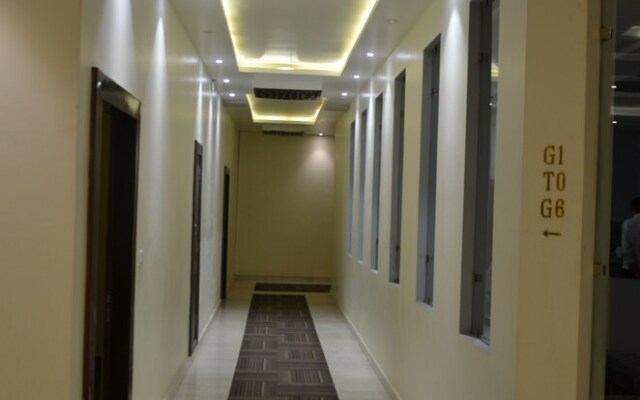 Tulip Tree Hotel