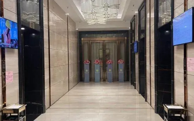 Yuehe Seaview Art Hotel (Dalian Donggang Venice Water City)