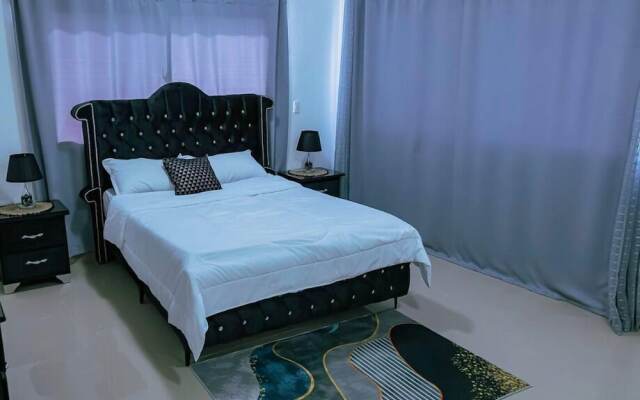 Luxury Rooftop Pool private secure Villa