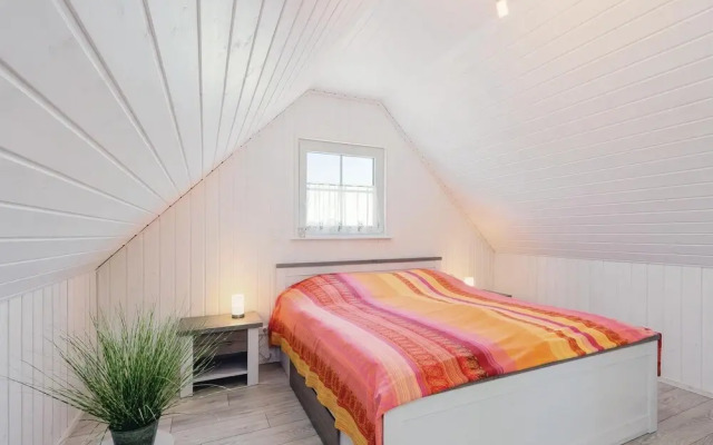 Awesome Home in Zerpenschleuse With 2 Bedrooms and Wifi