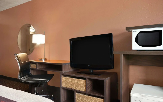 Rodeway Inn Effingham North