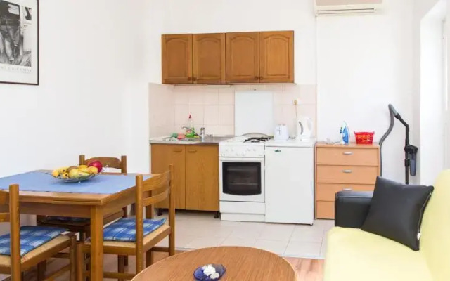 Apartment Intermezzo