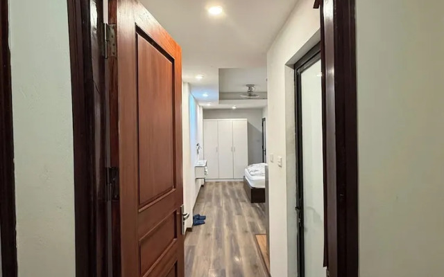 Era Apartment Ha Yen Quyet