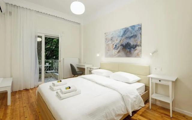 Trentatre, Nilie Hospitality MGMT