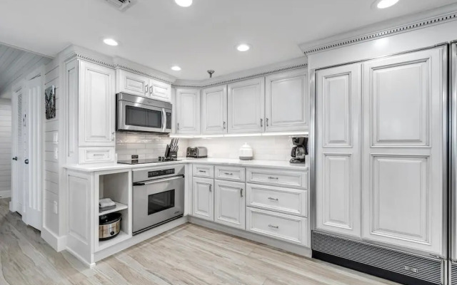 Waterview Towers 201