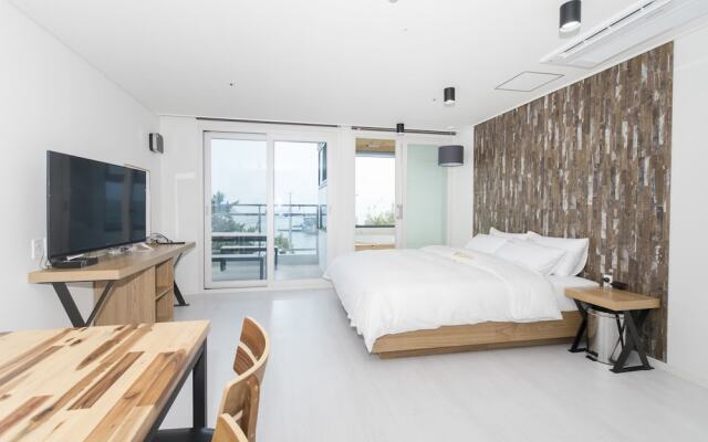 Yeosu Sun Hill SPA Pension