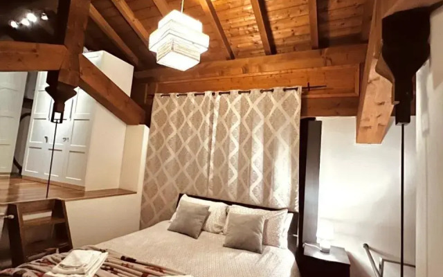 Il Loft Dei Lupi a 260m dal Duomo