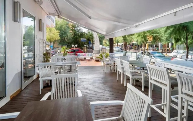 Hotel Mediterraneo