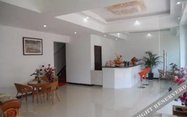 Ruixing Business Hotel