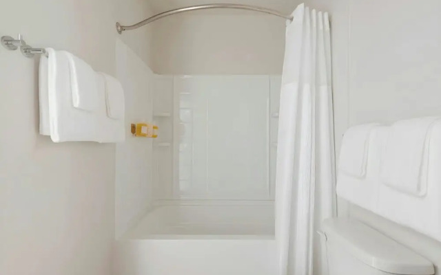 Sonder by Marriott Bonvoy Pivot Apartments Capitol Hill