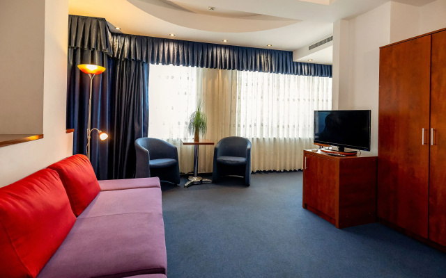 Samaa Hotel