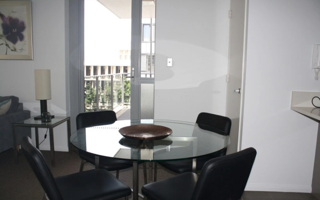 Wyndel Apartments - Miller Street