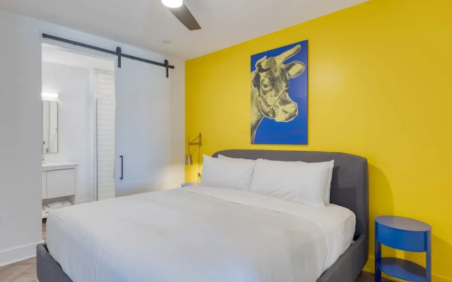 The Carter 204 by Avantstay 1BR Balcony