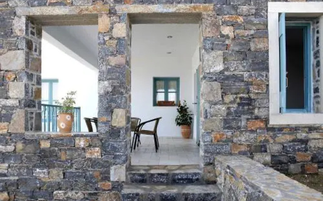 Mohlos Villas