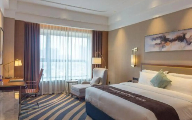 Foshan Park Lane Hotel (Qiandeng Lake)