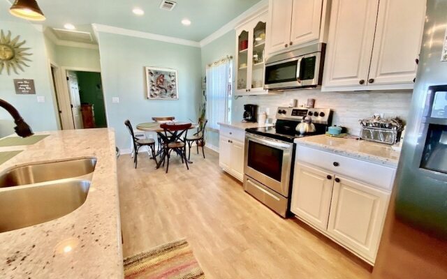 Sea Biscuits & Gravy - 3 Br Home