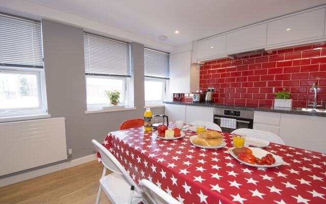 Two Bedroom Flat-Heart of London