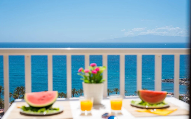 Y13C. Super view Las Americas