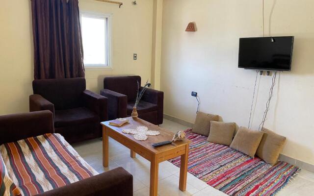 The Mountain View Apartment