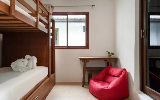 The Emerald Residence