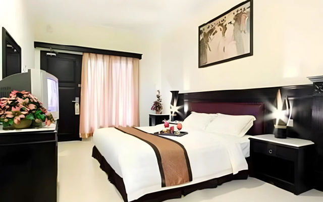 The GRAND PALACE Hotel - YOGYAKARTA – Guest Rooms – Yogyakarta