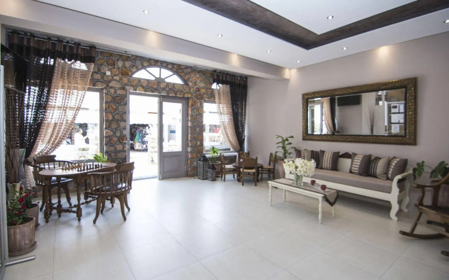 Polydefkis Hotel