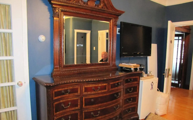 Monroe House Executive Suites