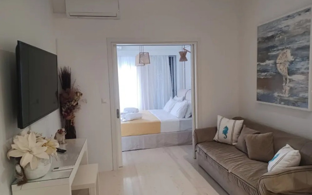 L' apartment blanc dans le centre de Glyfada