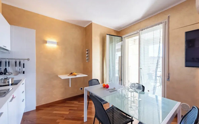Charming Apartment Genova City View