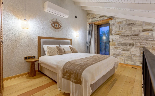 Navalia Otel