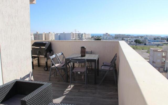 Elegant rooftop apartment- Hammamet- Mrezgua