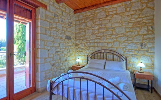 Villa Vrisses by MediterraneanVillas