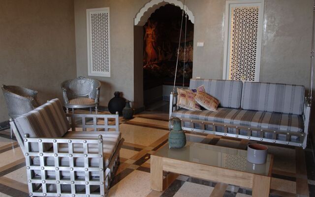 Hotel des Arts Resort & Spa