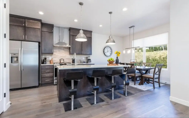 Hot Tub- Spacious-4br-deer Valley-mountain-view