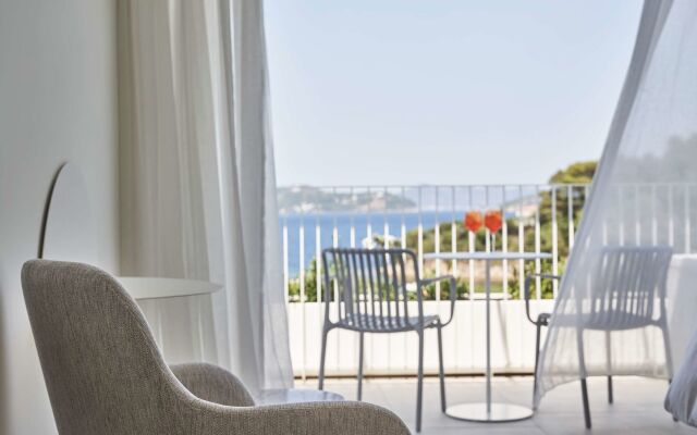 Radisson Resort Plaza Skiathos