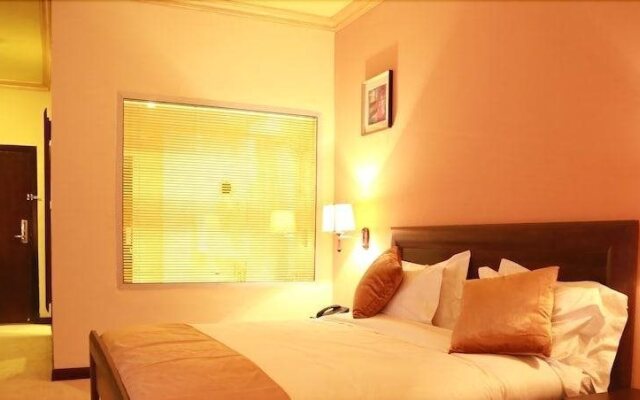Nazra Hotel