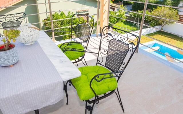 Acharavi Beach Villa