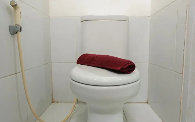Cozy Studio (No Kitchen) at Aeropolis Apartment