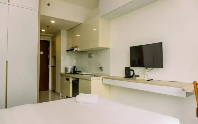 Well Furnished And Comfy Studio Sky House Bsd Apartment