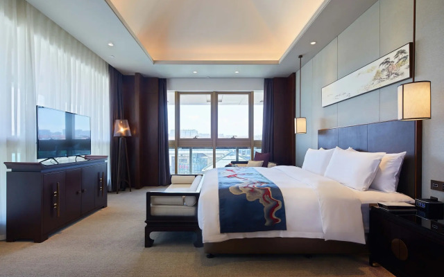 Fu Rong Ge Hotel