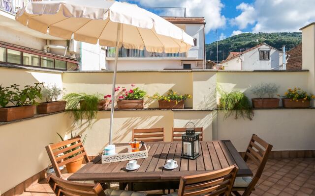Lovely apt in Sorrento Old town Close to the Beach